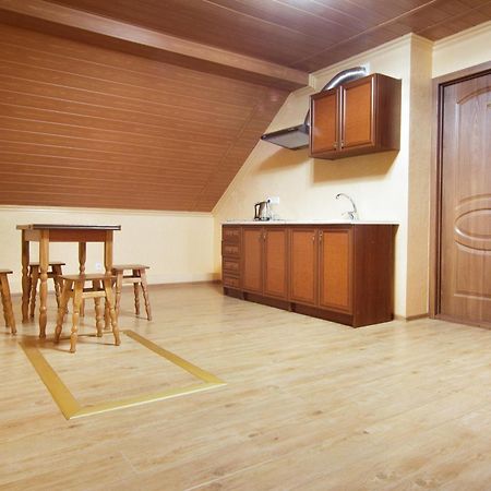 Guest House Montreal أوديسا الغرفة الصورة